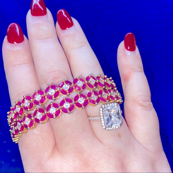 Bangles 🍒🍒🍒 - Picture 4 of 10